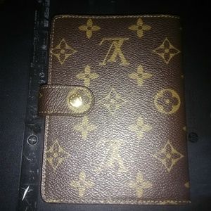 Louis Vuitton Small Ring Address Book